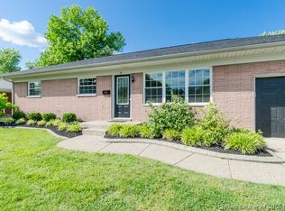 14 Brookview Dr, New Albany, IN 47150