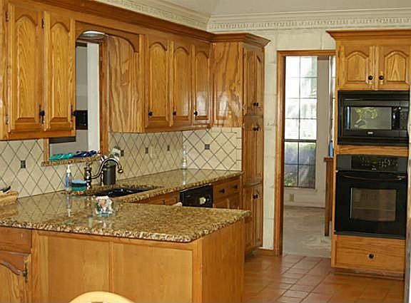 3rd image of 1511 Brentwood Trl