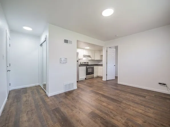 Campus View Apartments