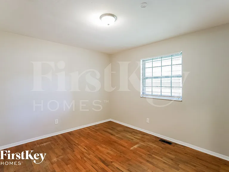 3618 Ferncliff Ave — Photo 11