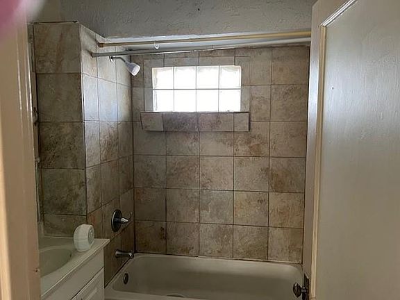 5th image of 5603 Virginia Ave