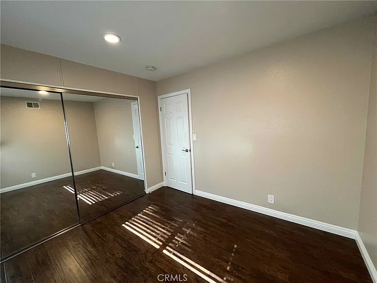 9424 Ethel St — Photo 12