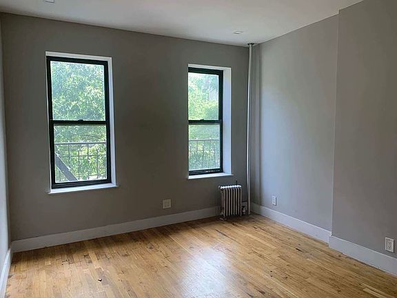 2nd image of 291 Pleasant Ave APT 2