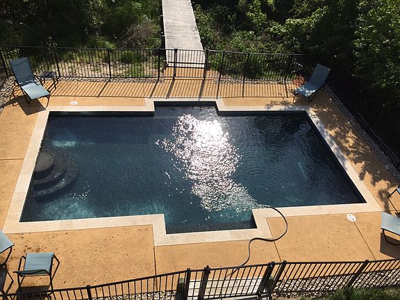 Pool 32’ x 16’ saltwater