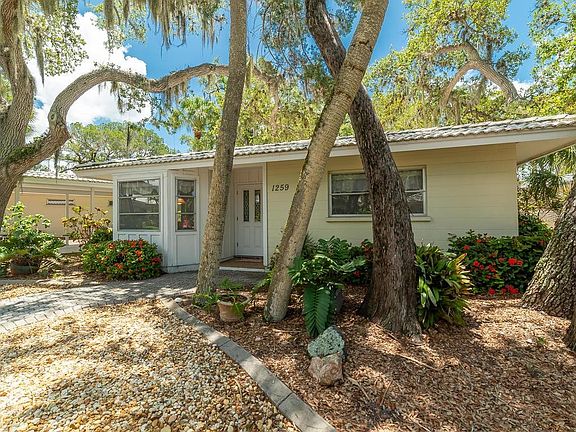3rd image of 1259 Moonmist Cir #P-3