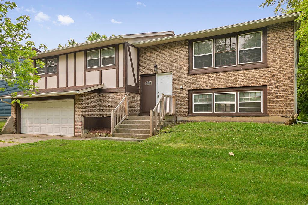 1612 216th Pl, Sauk Village, IL 60411 Zillow