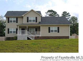 359 Colonial Hls, Lillington, NC 27546