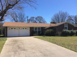 3728 Devonshire Ct E, Irving, TX 75062