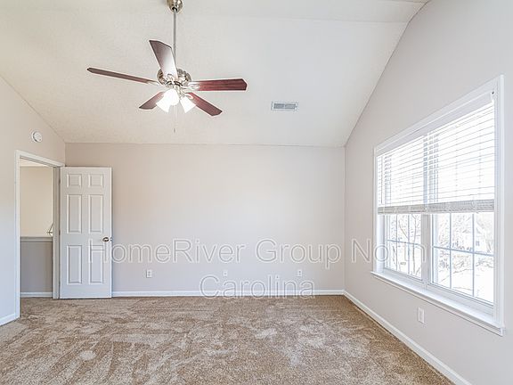 5th image of 305 N Waters Edge Dr