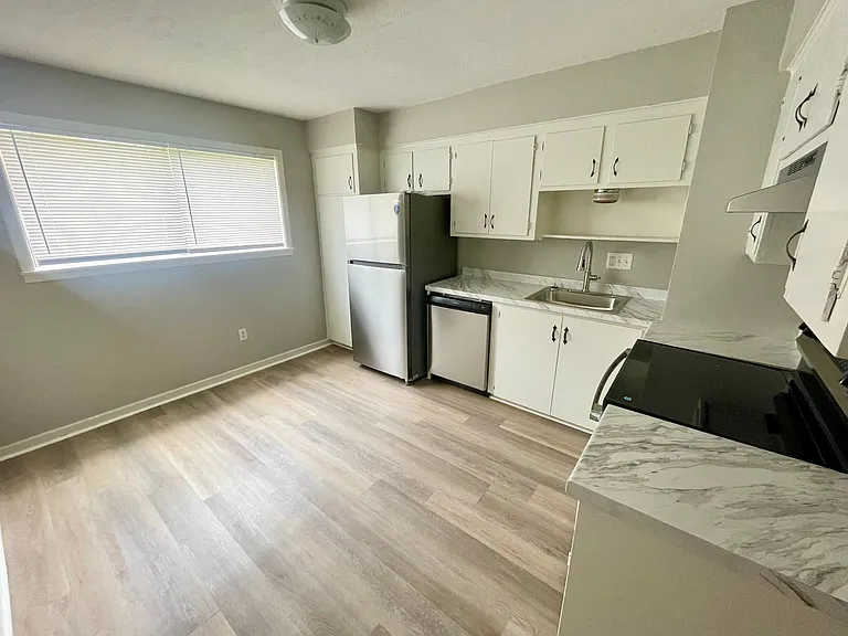 Pearl Manor — Photo 4