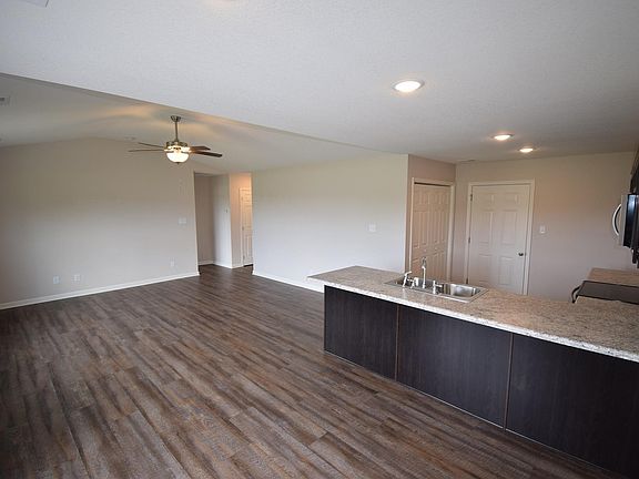 4th image of 301 Hartfield Ln Lot 48