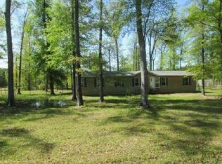 442 Country Forest Ln, Elm Grove, LA 71051