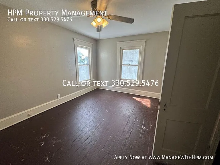 2233 10th St SW — Photo 3