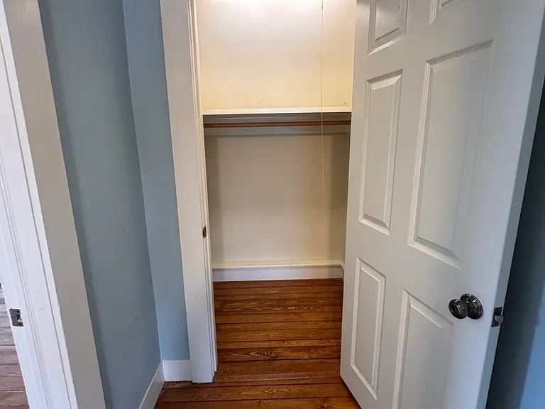 21 Diving St — Photo 31
