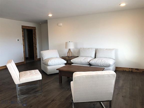 3rd image of 1300 Powers Blvd