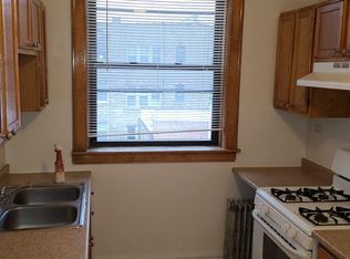 6709 N Ravenswood Ave APT 3, Chicago, IL 60626