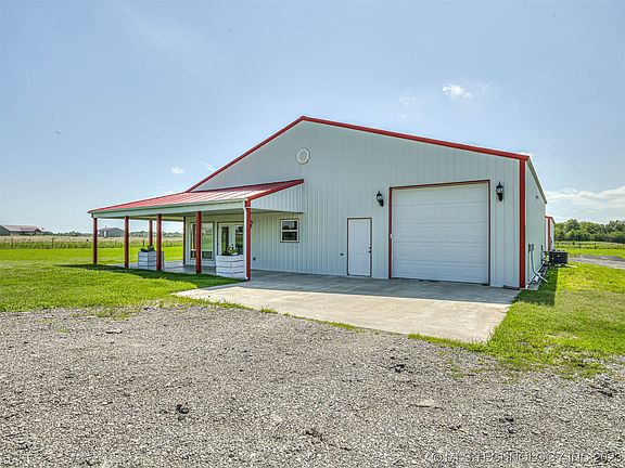 3rd image of 17876 S 385th East Ave