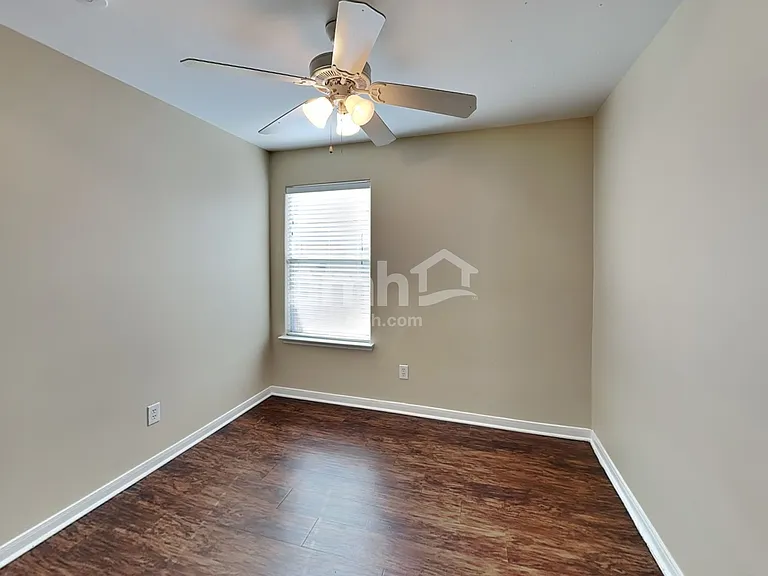 4411 Thistle Pond Ct — Photo 14