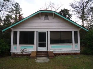 911 Lee Ave, Waycross, GA 31501