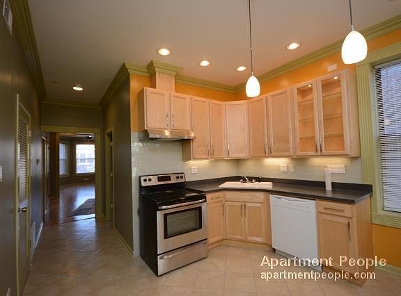2nd image of 3243 W Beach Ave #2