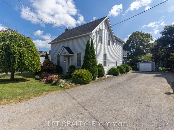 6823 Main St, Whitchurch Stouffville, ON L4A 7G4