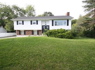 695 Silver Lake Scotchtown Rd, Middletown, NY 10941