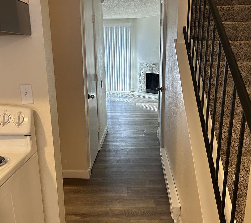 1st image of 13 S 338th Pl APT B