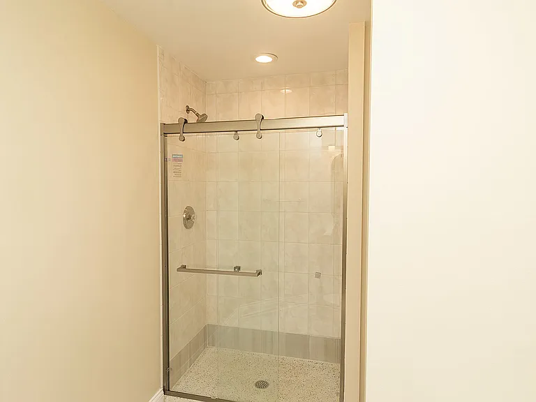 1234 N Dearborn Pkwy #1F — Photo 12