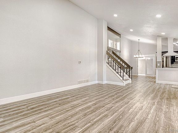 5th image of 3752 S Pitkin Court S