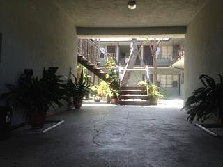 2nd image of 725 S New Hampshire Ave APT 09