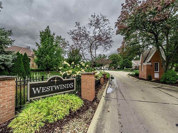 2nd image of 401 Bounty Way APT 162
