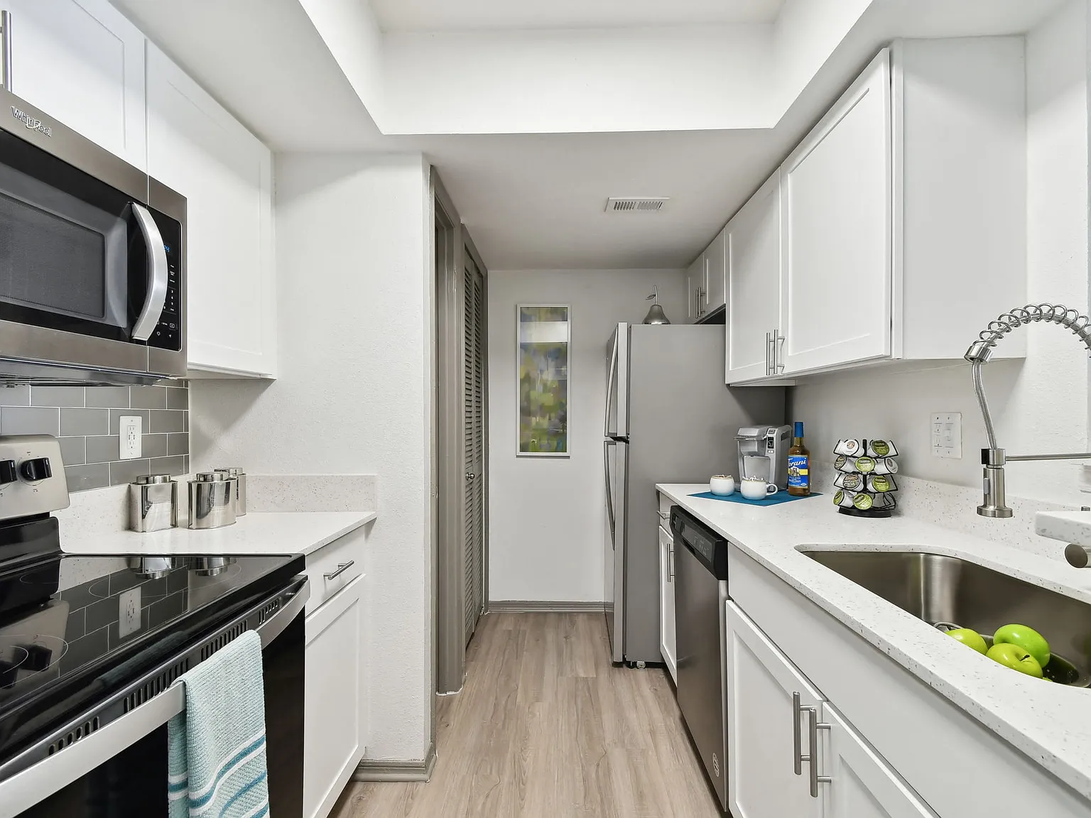 Enclave at Lake Underhill — Photo 3
