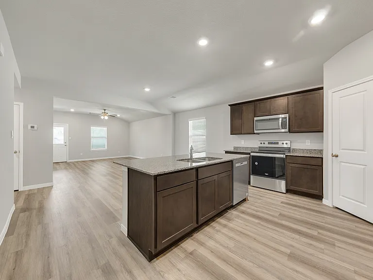 5350 Samuel Run — Photo 6