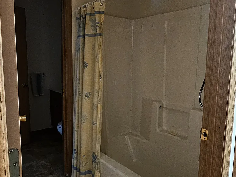 954 Neil Cir S — Photo 8