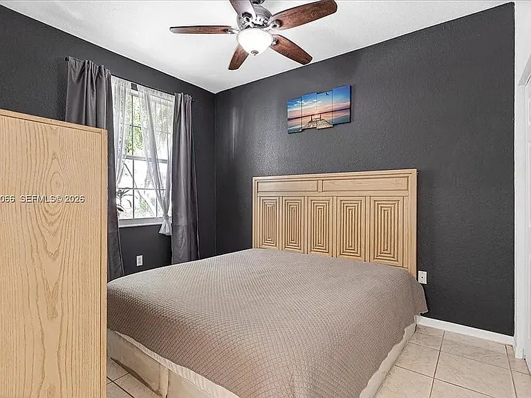 7620 S Aragon Blvd — Photo 10
