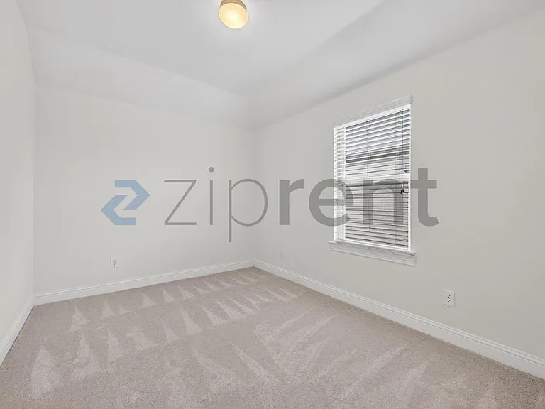 4104 Fordham St — Photo 31