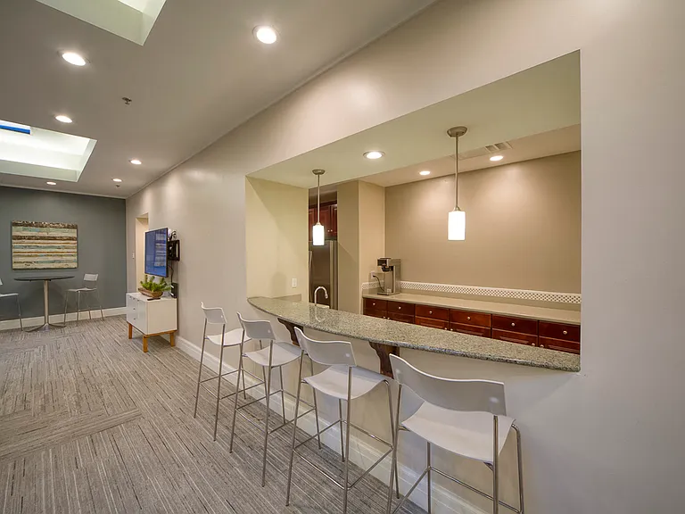 11 East Resident Clubroom