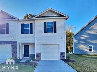 2961 Penninger Cir, Charlotte, NC 28262