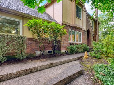 1736 Palisades Terrace Dr, Lake Oswego, OR, 97034