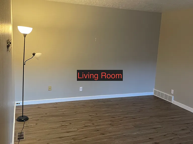 162 N 300 W #1 — Photo 2