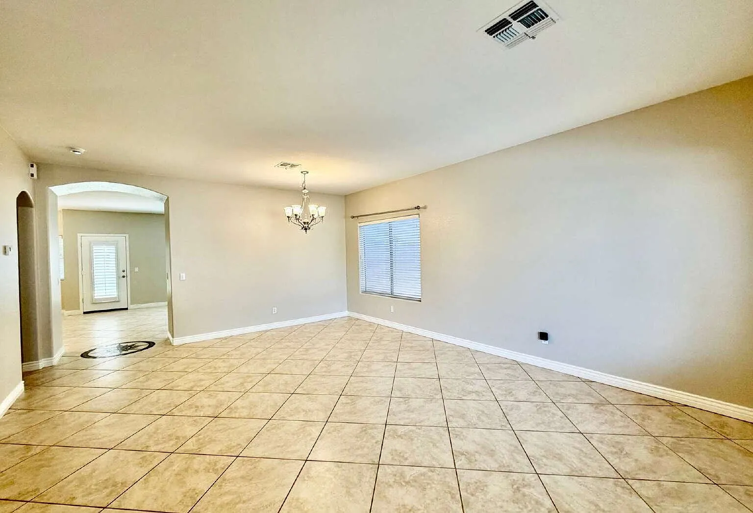 7727 W Via Del Sol, Peoria, AZ 85383 — Photo 2