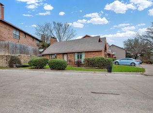 201 Alpine Dr, Desoto, TX 75115