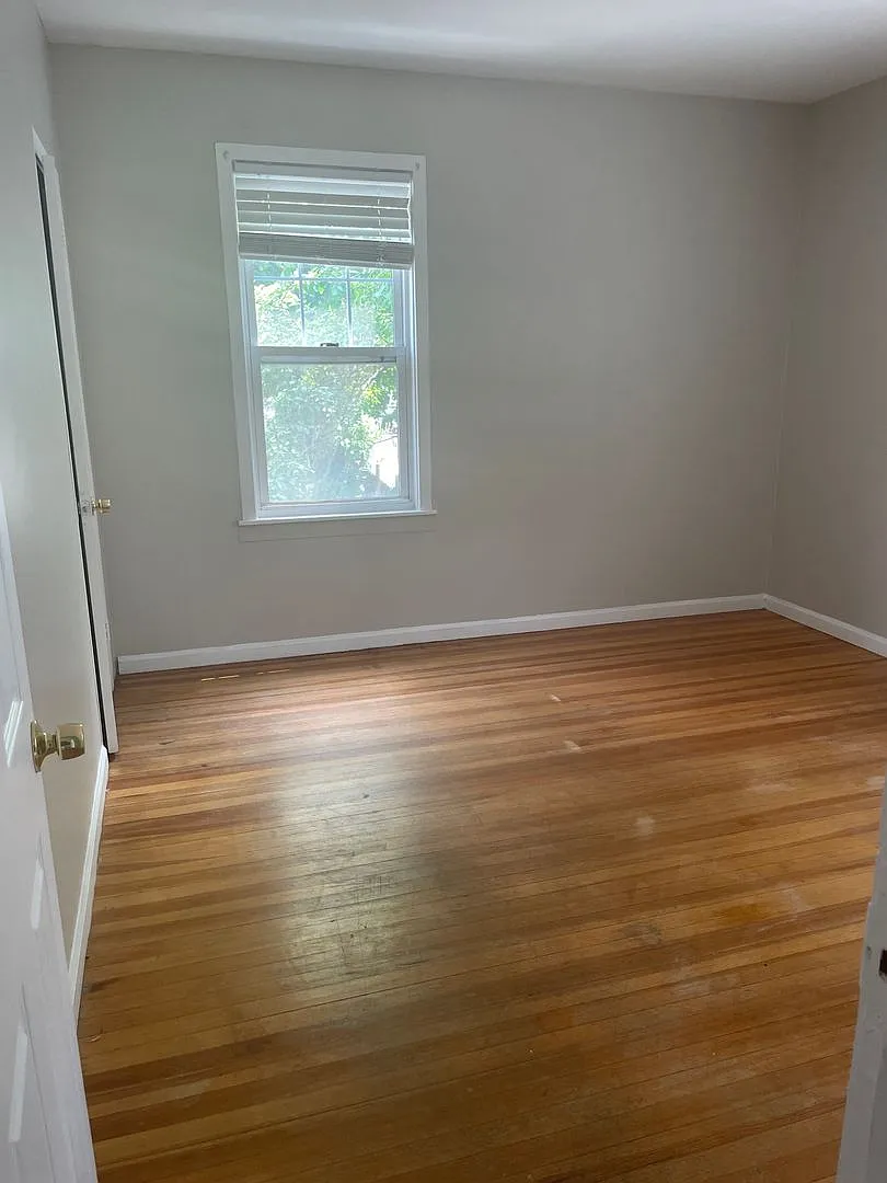 366 Prospect Ave — Photo 4