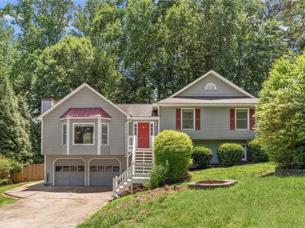 2256 Byron Ct SW, Marietta, GA 30064