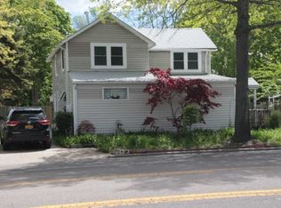 167 5th Ave, Bay Shore, NY 11706