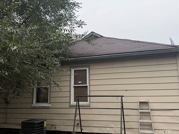3rd image of 6721 Penrod St