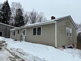 2nd image of 2446 Riverside Drive