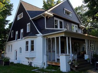 490 Territorial Rd, Benton Harbor, MI 49022