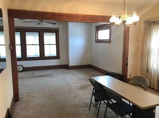 1237 S 75th St, West Allis, WI 53214