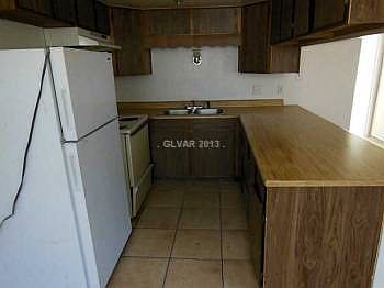 5th image of 301 Eastminister Ct APT B